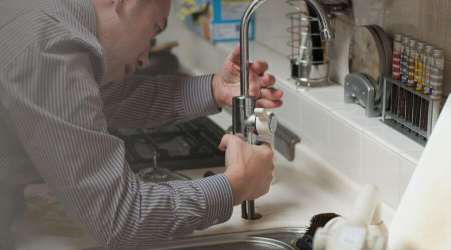 Professional expert plumbing services in Rolling Prairie, IN